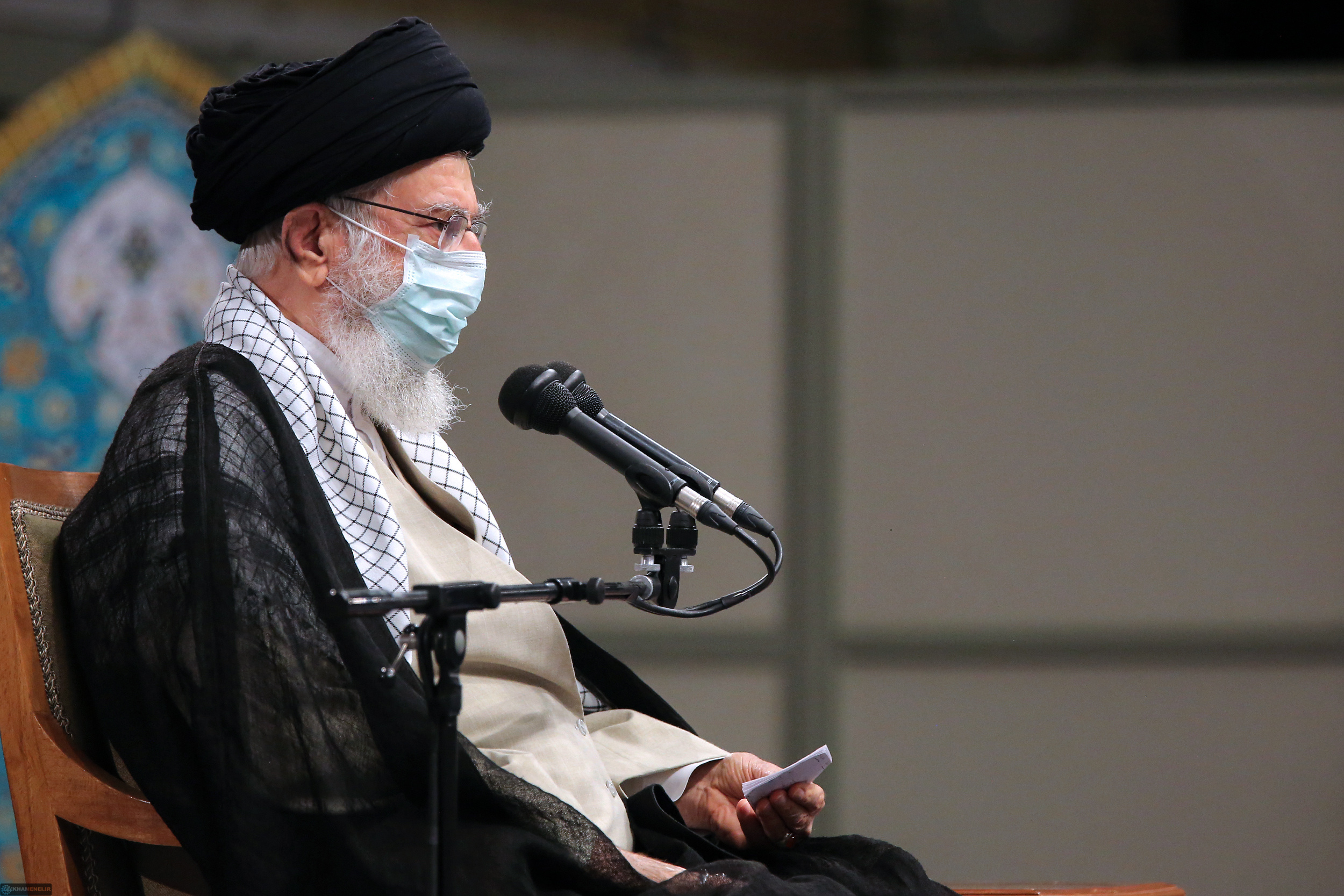 دیدار رئیس جمهور و اعضای هیئت دولت با رهبر انقلاب اگر چه زمان خدمت شهیدان رجایی و باهنر کوتاه بود لکن نشان دادند روششان اسلامی و مجاهدتآمیز بود