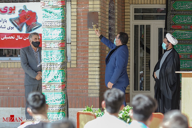 دلنشین ترین زنگ زندگی در مجتمع آموزشی کانون اصلاح و تربیت نواخته شد/ گذر از ظلمت و گام نهادن مددجویان در مسیر علم و دانش