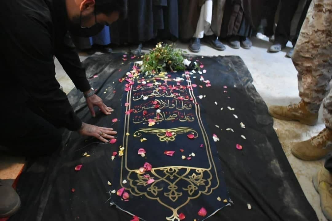 تصویری از آرامگاه علامه حسن زاده آملی در روستای ایرا تصویری از آرامگاه علامه حسن زاده آملی در روستای ایرا
