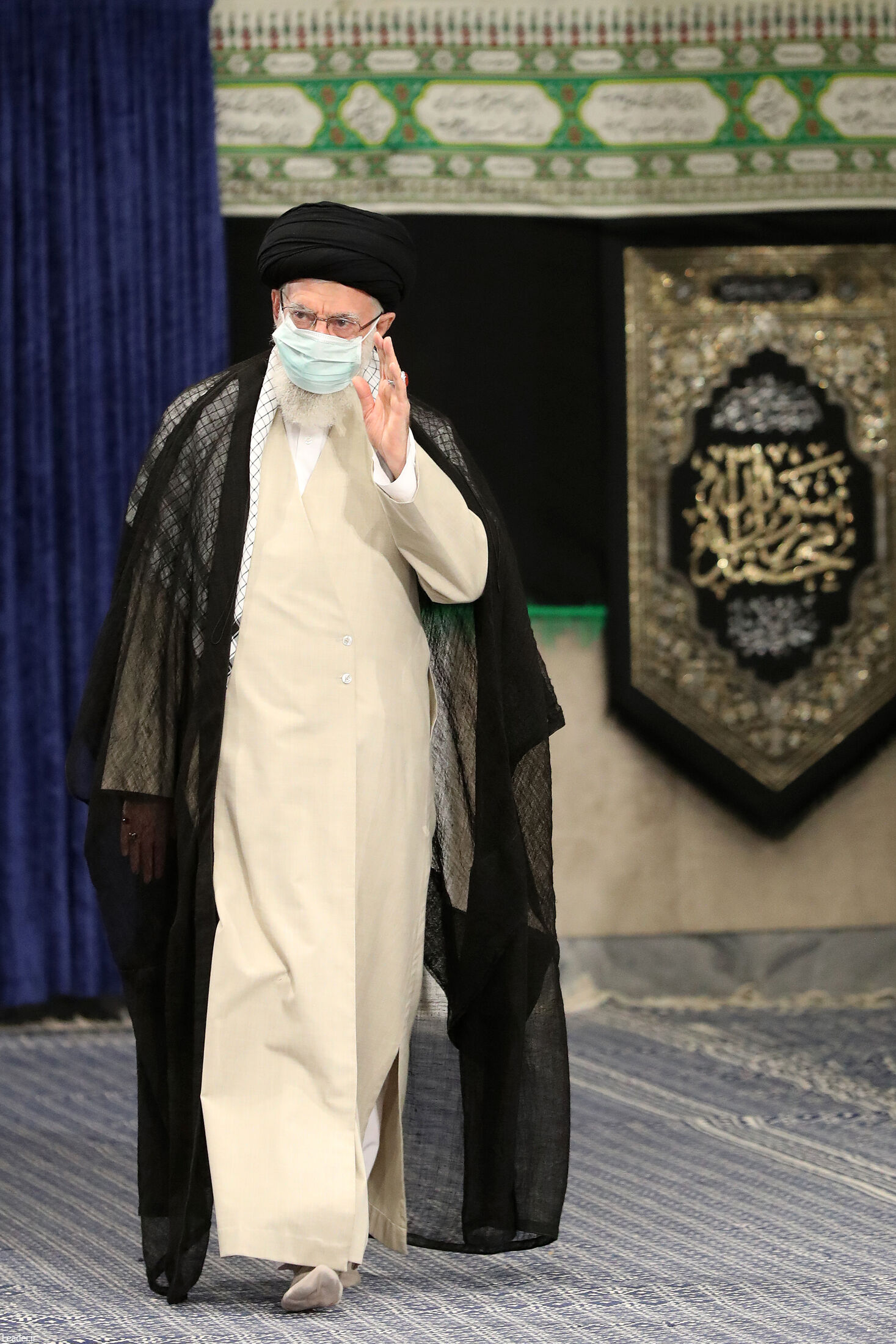 مراسم عزاداری شهادت امام رضا (ع) با حضور رهبر انقلاب برگزار شد مراسم عزاداری شهادت امام رضا (ع) با حضور رهبر انقلاب برگزار شد