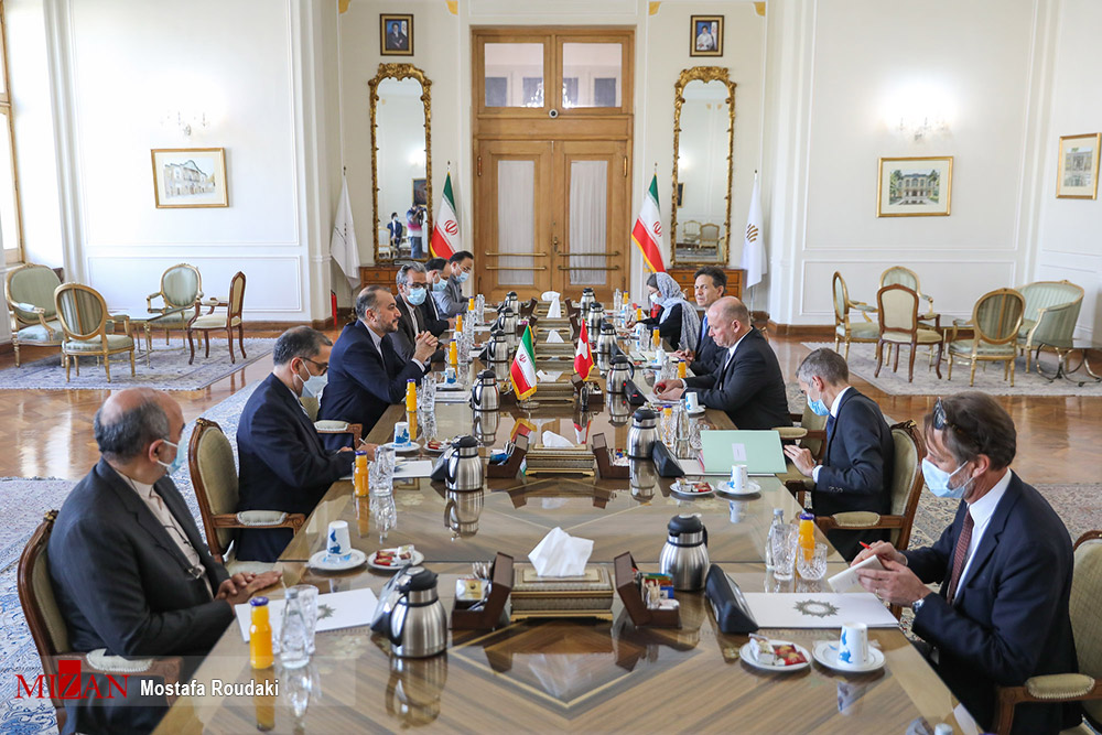 توسعه همکاریهای پارلمانی ایران و سوئیس/ اقدامات متناسب ایران با میزان عمل طرفهای مقابل در برجام توسعه همکاریهای پارلمانی ایران و سوئیس/ اقدامات متناسب ایران با میزان عمل طرفهای مقابل در برجام