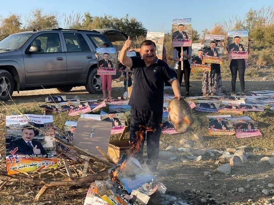 اقدام عجیب یکی از نامزدهای انتخابات پارلمانی عراق پس از رای نیاوردن! اقدام عجیب یکی از نامزدهای انتخابات پارلمانی عراق پس از رای نیاوردن!