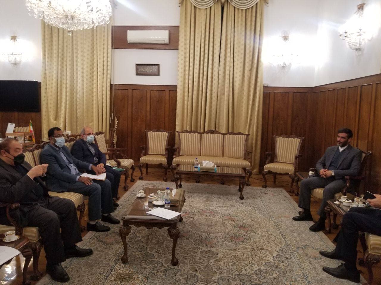 امیرعبداللهیان: درصدد تقویت بخش اقتصادی وزارن خارجه و نمایندگی ایران در کشورها هستیم امیرعبداللهیان: درصدد تقویت بخش اقتصادی وزارن خارجه و نمایندگی ایران در کشورها هستیم