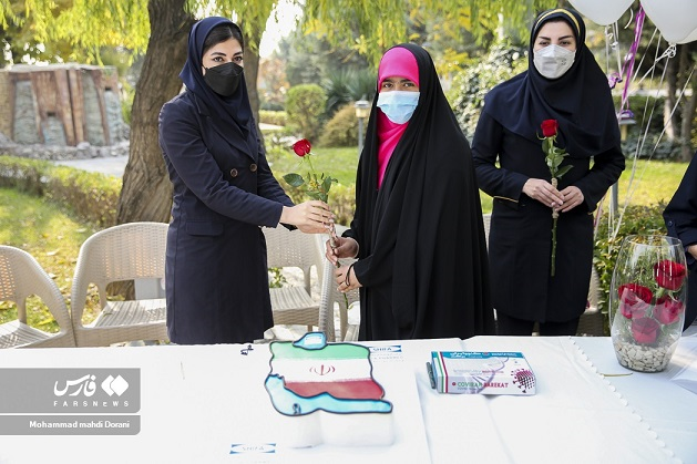 دهه هشتادی‌هایی که خاص‌ترین داوطلبان واکسن برکت شدند