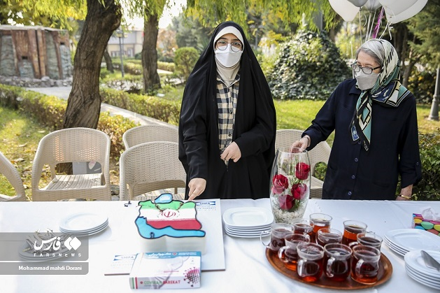 دهه هشتادی‌هایی که خاص‌ترین داوطلبان واکسن برکت شدند