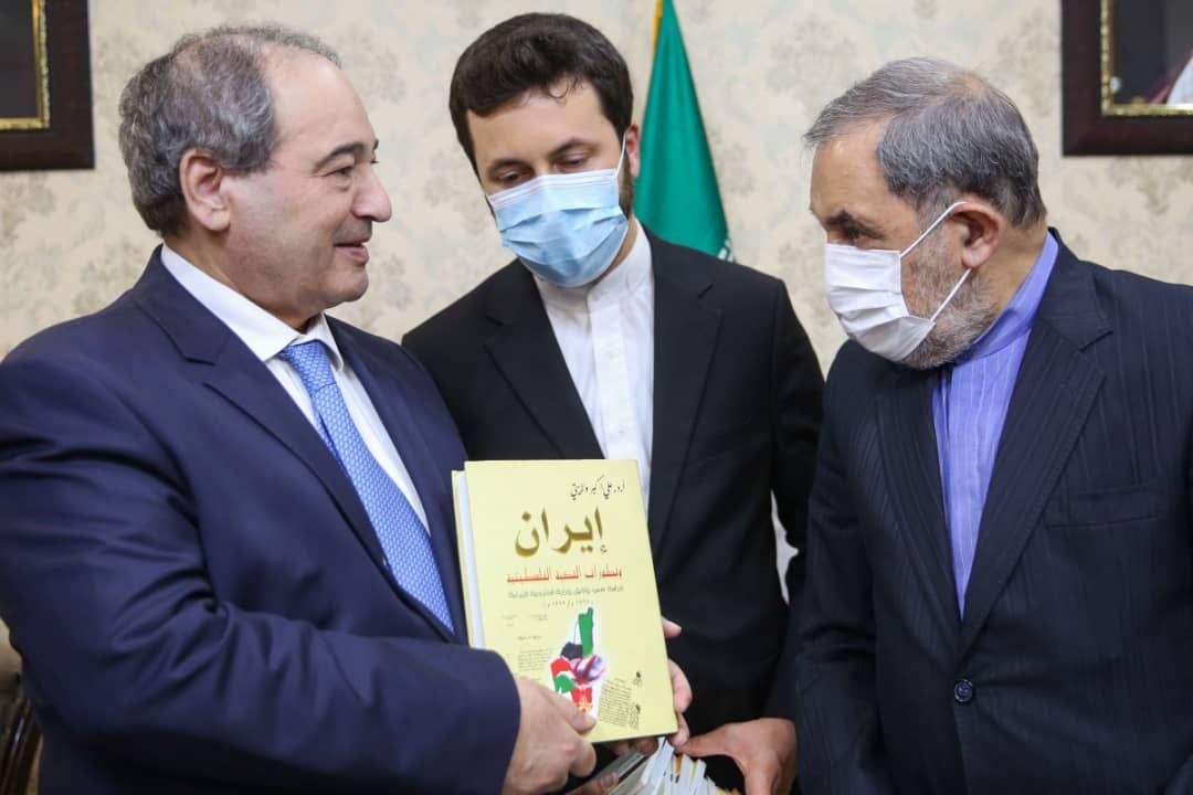 در دیدار ولایتی با وزیر خارجه سوریه بر توسعه روابط راهبردی دو کشور تاکید شد در دیدار ولایتی با وزیر خارجه سوریه بر توسعه روابط راهبردی دو کشور تاکید شد