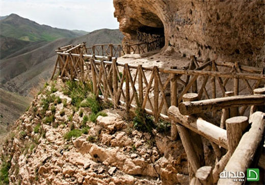 ۱۰ غار بی نظیر ایران + تصاویر