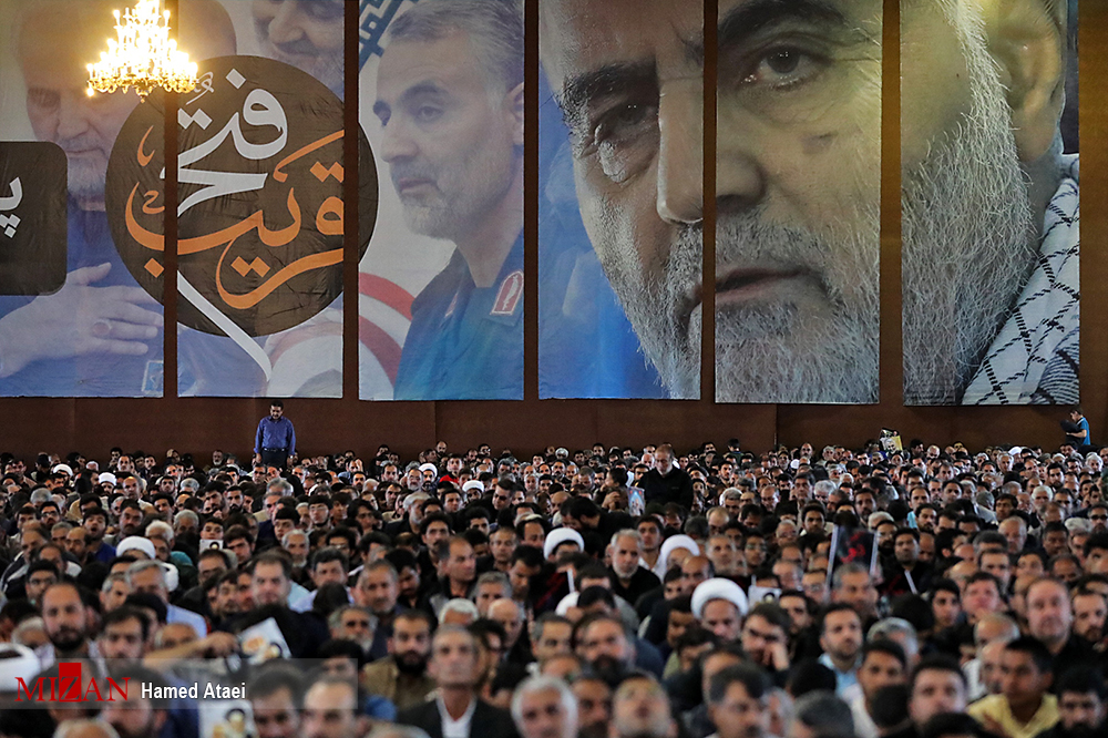 مرگ سردار دلها اثرات بسیار والایی گذاشت/ مدعیان علم و دانش در مقابل عظمت سردار دلها زانو میزدند/ انقلاب اسلامی، منبع جوششی تمام ناشدنی است مرگ سردار دلها اثرات بسیار والایی گذاشت/ مدعیان علم و دانش در مقابل عظمت سردار دلها زانو میزدند/ انقلاب اسلامی، منبع جوششی تمام ناشدنی است