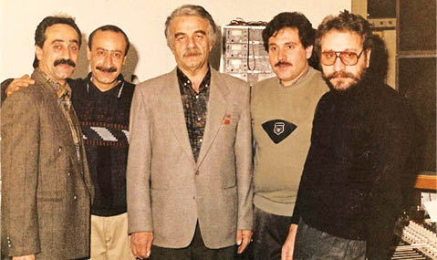 ایرانیان در ۴ دهه گذشته با چه برنامههایی خندیدند؟ ایرانیان در ۴ دهه گذشته با چه برنامههایی خندیدند؟