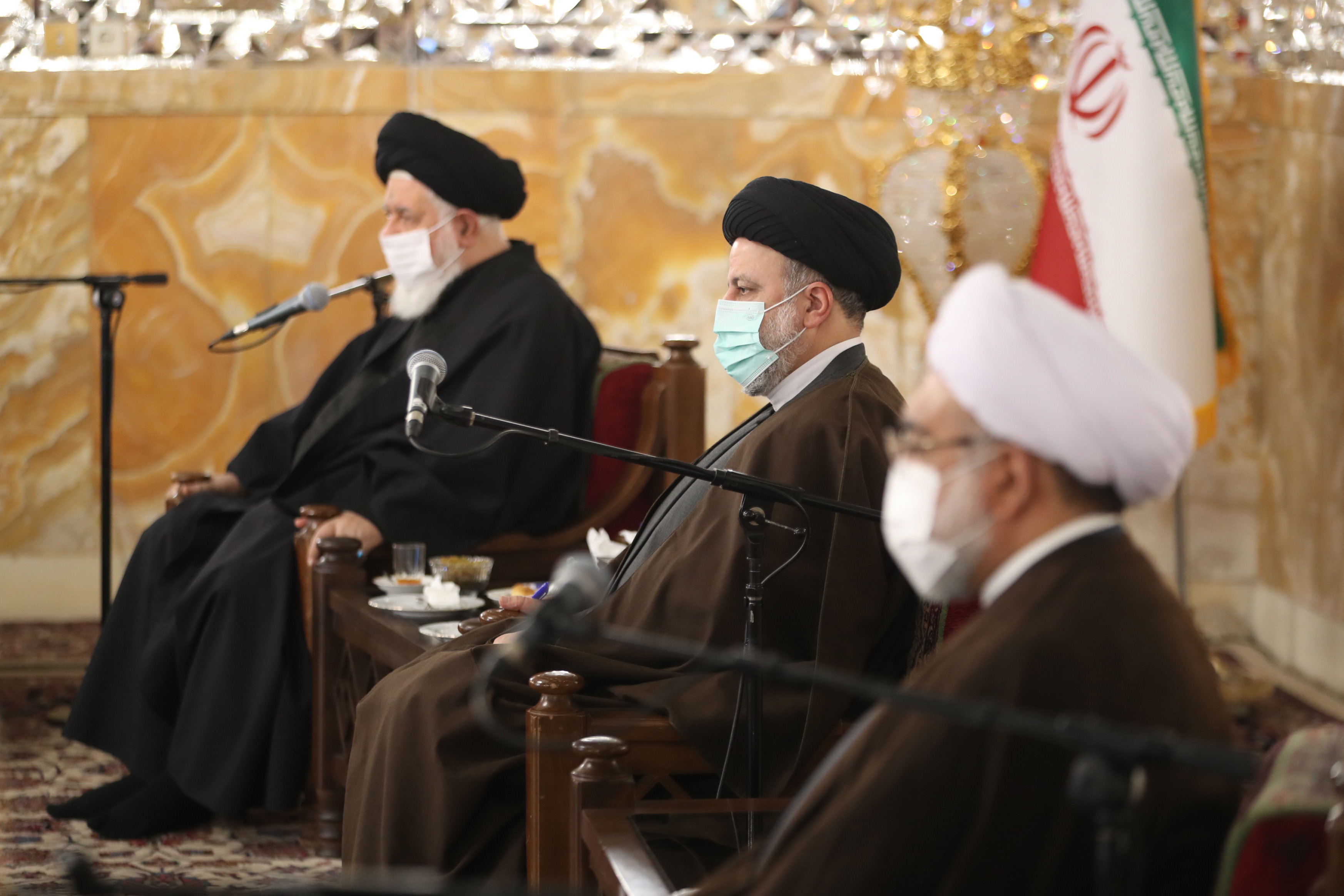 آیت الله رئیسی: باید زمینه زیارت ارزان و آسان مردم فراهم شود