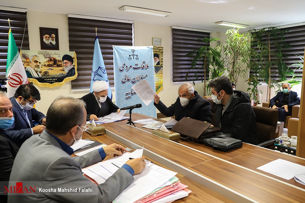 ملاقات رئیس دیوان عدالت اداری و رئیس کل دادگستری البرز با مراجعهکنندگان مرکز ارتباطات مردمی قوه قضاییه ملاقات رئیس دیوان عدالت اداری و رئیس کل دادگستری البرز با مراجعهکنندگان مرکز ارتباطات مردمی قوه قضاییه