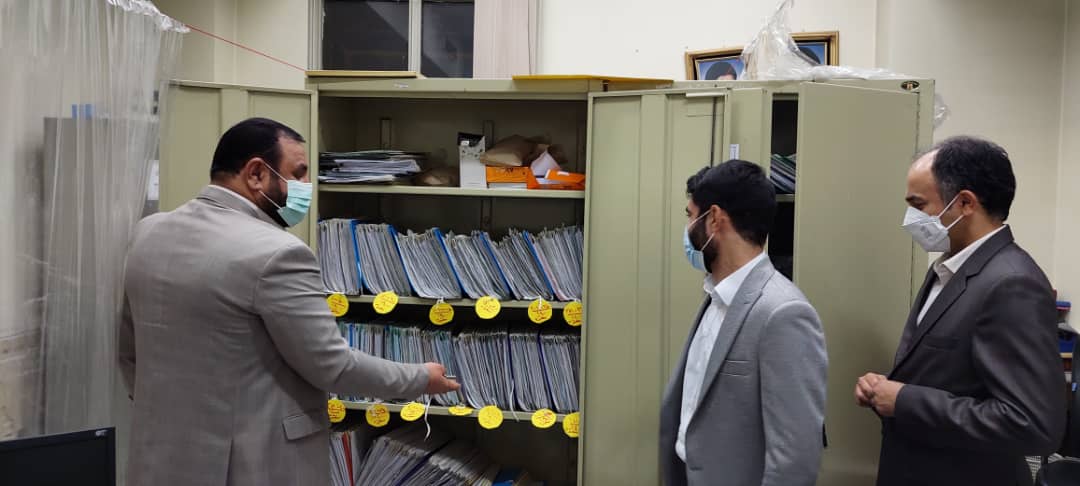 دادستان تهران از دادسرای عمومی و انقلاب ناحیه ۱۶ شبانه بازدید کرد