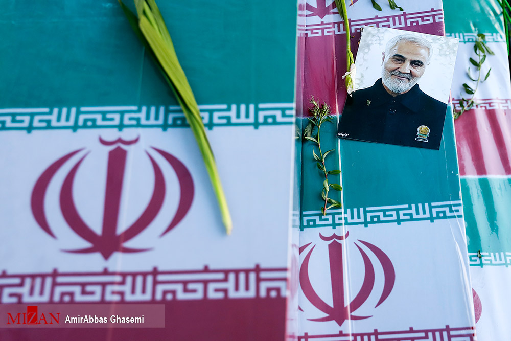 سیمای جبهه مقاومت آیینه مکتب حاج قاسم است/ مکتب حاج قاسم سربازی در رکاب امام زمان (ع) با نوکری مردم است سیمای جبهه مقاومت آیینه مکتب حاج قاسم است/ مکتب حاج قاسم سربازی در رکاب امام زمان (ع) با نوکری مردم است