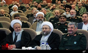 جمهوری اسلامی ایران تابوی سیطره تفکر سیاسی لیبرال دموکراسی و سکولاریسم را در دنیا شکست