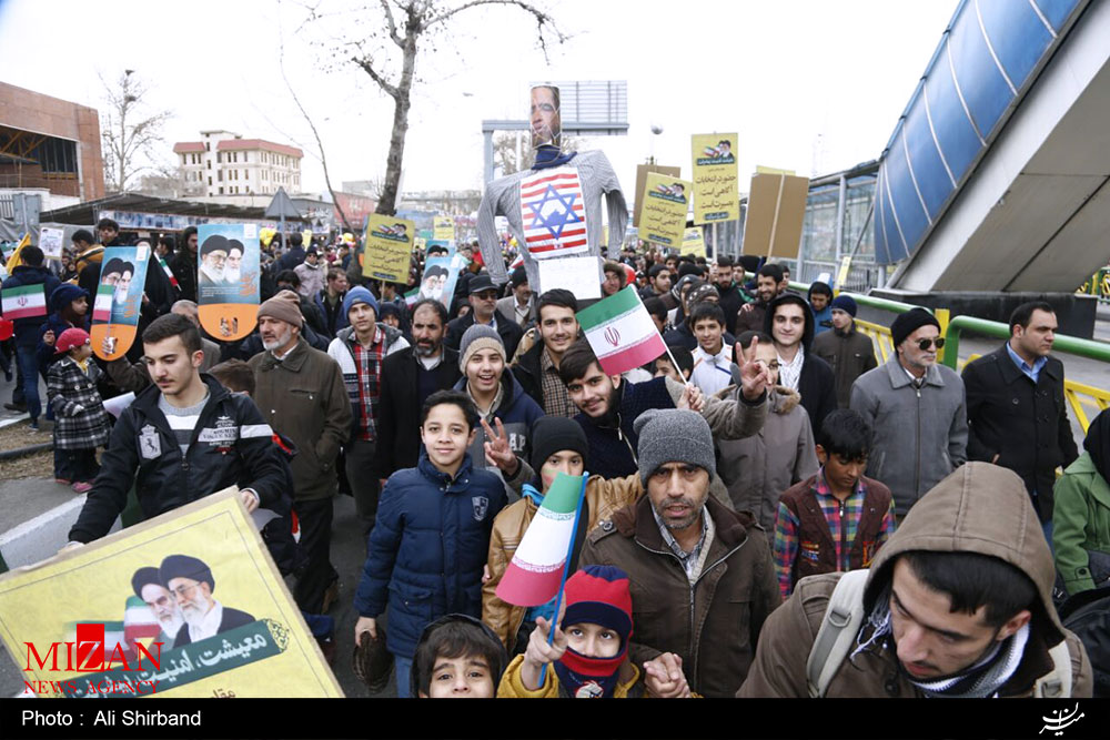حضور رئیس دستگاه قضا و رئیس جمهور در جمع راهپیمایان تهرانی/ فرمانده نیروی قدس سپاه در میان ارتش میلیونی ایرانی+تصاویر/ گزارش لحظه به لحظه میزان از گزینه های روی میز ملت ایران