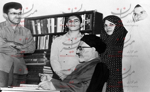 دیدار خانوادگی آیت الله طالقانی + عکس دیدار خانوادگی آیت الله طالقانی + عکس