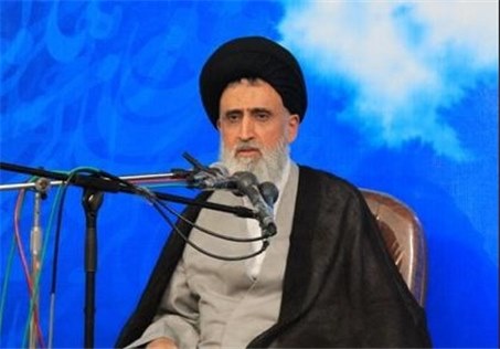 مردم کسانی را انتخاب کنند که رهبری را بشناسند/ قانون اساسی ایران عالی و بی‌نظیر است