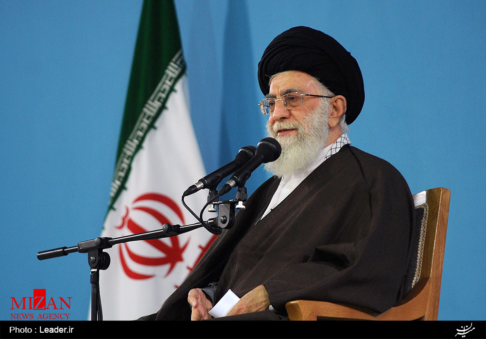 نمونه هایی از مصادیق نفود در مجلس که توسط رهبر معظم انقلاب بیان شد