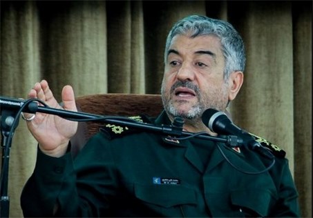 دشمن با دستگیری تفنگداران متجاوز آمریکایی خوار و ذلیل شد/ دشمنان به قدرت سپاه اقرار می‌کنند
