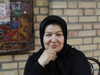 مهم ترین ویژگی سفره هفت سین جمع شدن خانواده کنار هم است/ چیدن هفت سین را بسیار دوست دارم