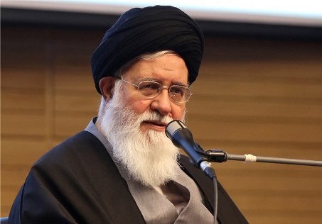 دیدگاه مقام معظم رهبری درباره آیت‌الله واعظ‌طبسی به‌روایت علم‌الهدی