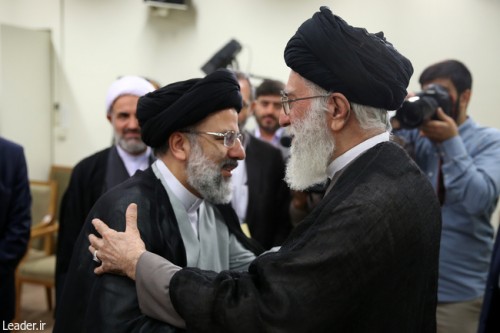 چند نکته مهم درباره حکم تولیت جدید آستان قدس رضوی/ تاکید رهبر انقلاب بر خدمت به زائران