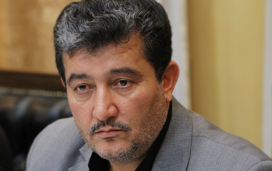 دولت و مجلس دهم باید عزم خود را در راستای کاهش تورم جزم کنند(چخماقی-نوروز)