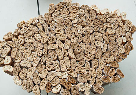 میزی از جنس نان باگت +عکس