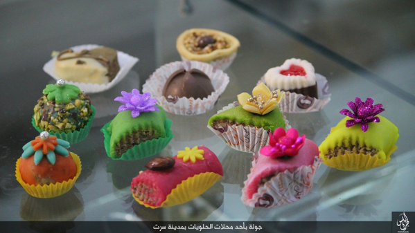 قنادی داعشی در لیبی آغاز به کار کرد + عکس / ویژه 42 قنادی داعشی در لیبی آغاز به کار کرد + عکس / ویژه 42