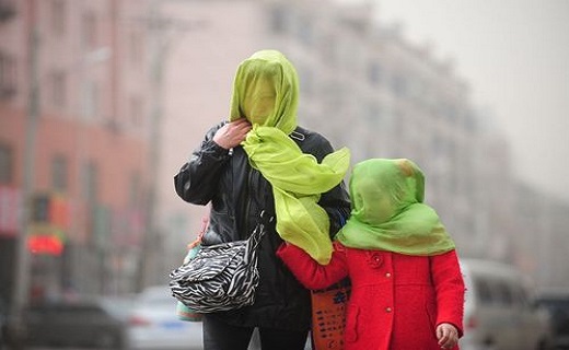 آلودگی هوا در شهر لیونینگ چین + عکس آلودگی هوا در شهر لیونینگ چین + عکس