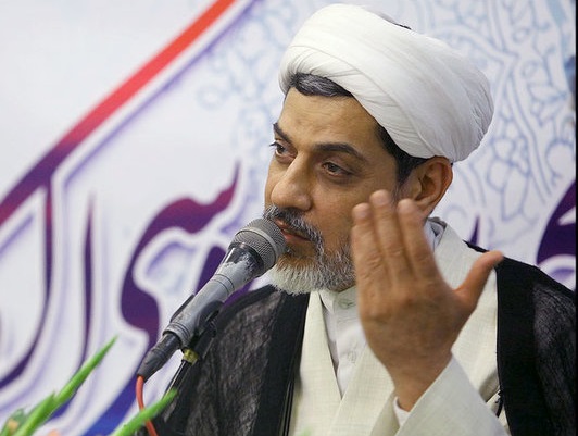 وصیت آیت الله گلپایگانی به طلاب نجات جوانان از فرهنگ غربی بود