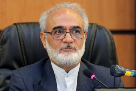 60 درصد منابع بانک‌ها صرف امور غیرتولیدی می‌شود