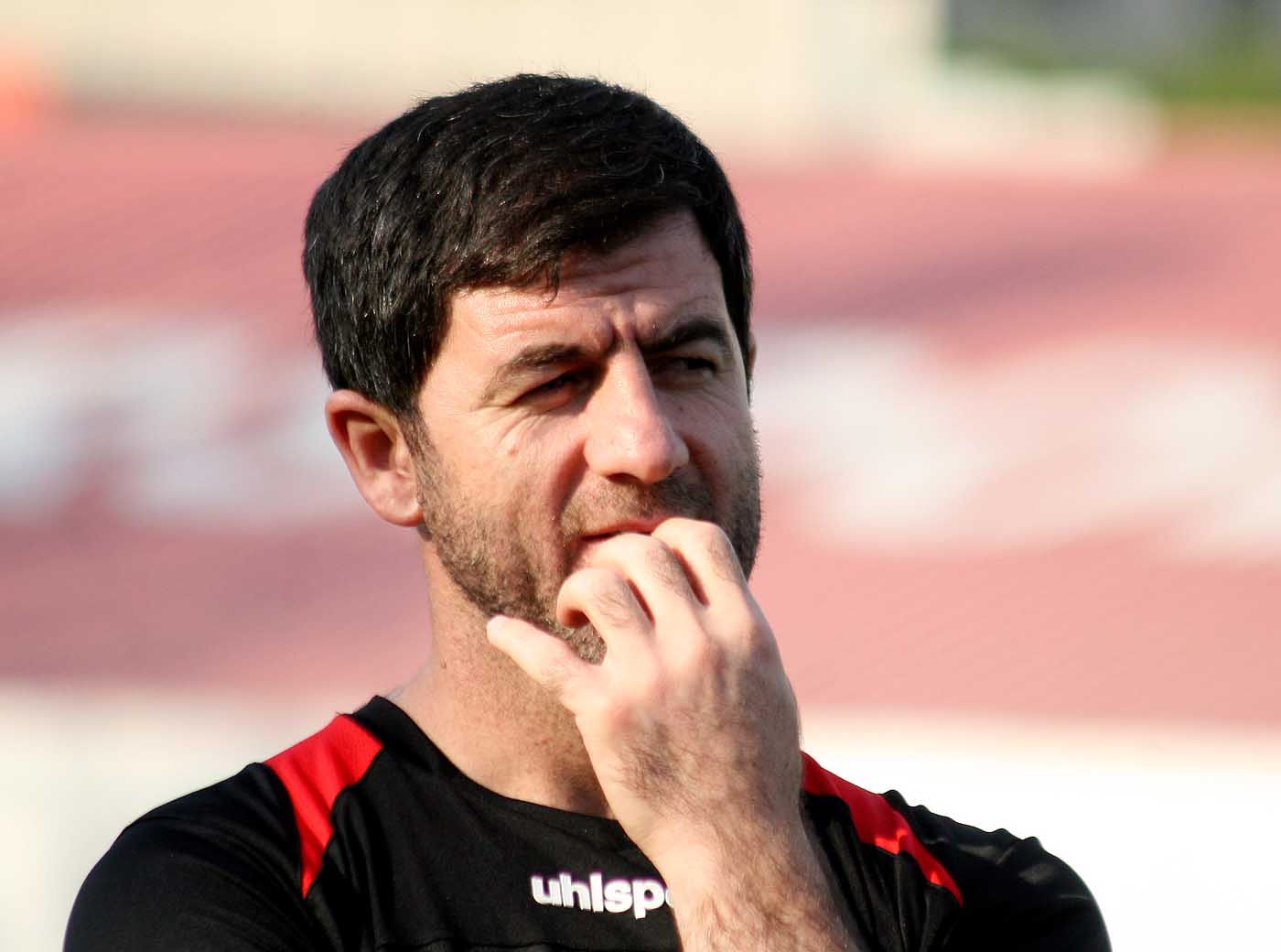 کریم باقری و پرسپولیسی‌ها در راه بیمارستان