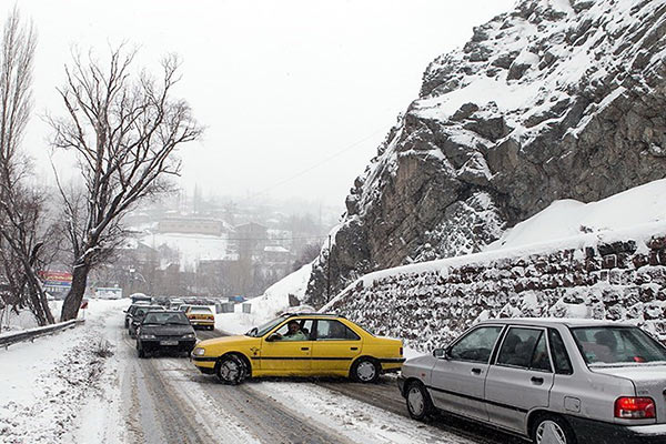 زمستان نمی خواهد از کشور برود/ بارش برف در اردیبهشت ماه