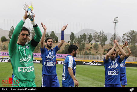 رقابت داغ قهرمانی با سه تیم هم‌امتیاز/ استقلال صدر را پس گرفت، پرسپولیس سوم شد + جدول