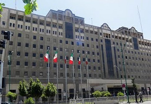 تجمع مجدد آموزشیاران نهضت سواد آموزی مقابل مجلس
