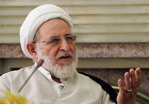 برخی از آقایان در درس خارج خود، از مبحث ولی‌فقیه سخن به میان نمی‌آورند
