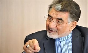 شعار تولید داده می شود اما همراهی وجود ندارد
