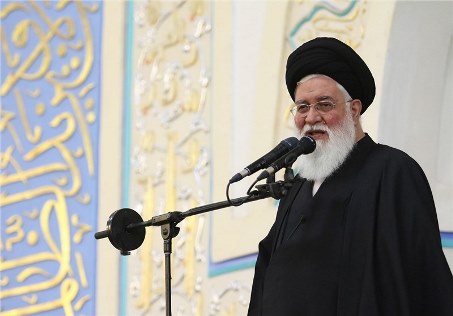 انتقاد آیت‌الله علم‌الهدی از فراگیری جریان مدلینگ در کشور/اتونشر 9