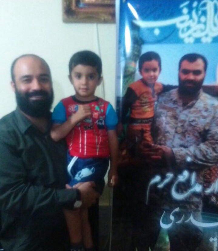 حضور حاج عبدالرضا هلالی در جشن تولد فرزند شهید مدافع حرم + عکس حضور حاج عبدالرضا هلالی در جشن تولد فرزند شهید مدافع حرم + عکس