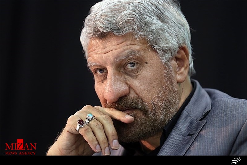 راننده لودری که زیر آتش سنگین دشمن آواز می‌خواند
