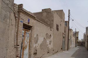 اوضاع مردم در منطقه 12 خوب نیست/ انتقاد از نماهای ساختمان ها