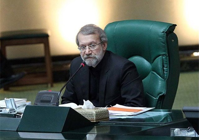 دزدها و دیکتاتورها از قانون بدشان می آید