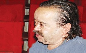 به خاطر بازیگری پنج سال پدرم را ندیدم/ ماشینم را فروختم و خرج زندگی کردم/چوب پسر عموی «شهاب مرادی» بودن را می‌خورم