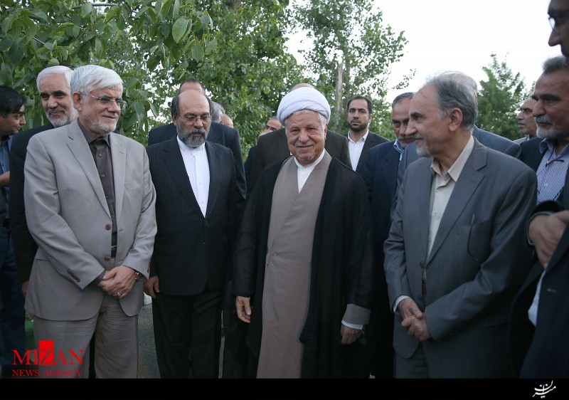 مراسم افطاری هاشمی با وزاری سابق+تصاویر
