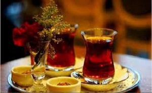 چرا هنگام افطاری باید خرما بخوریم؟ منشاء سردردهای ماه رمضان چیست؟ چه غذاهایی را در وعده ی سحر نخوریم؟