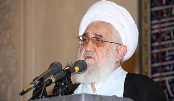 قارون‌های منطقه با استکبار جهانی برای نابودی ایران یکی شده‌اند