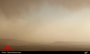 کشورهای منطقه از طرح ملی گرد و غبار ایران استقبال نکردند/ تخصیص 60 میلیارد تومان اعتبار برای مقابله با گرد وغبار