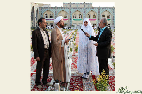 عقد دختر کاستاریکایی در حرم رضوی(ع) +عکس