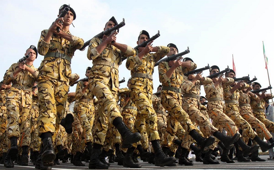 خدمت مقدس سربازی در کلام امام راحل و مقام معظم رهبری